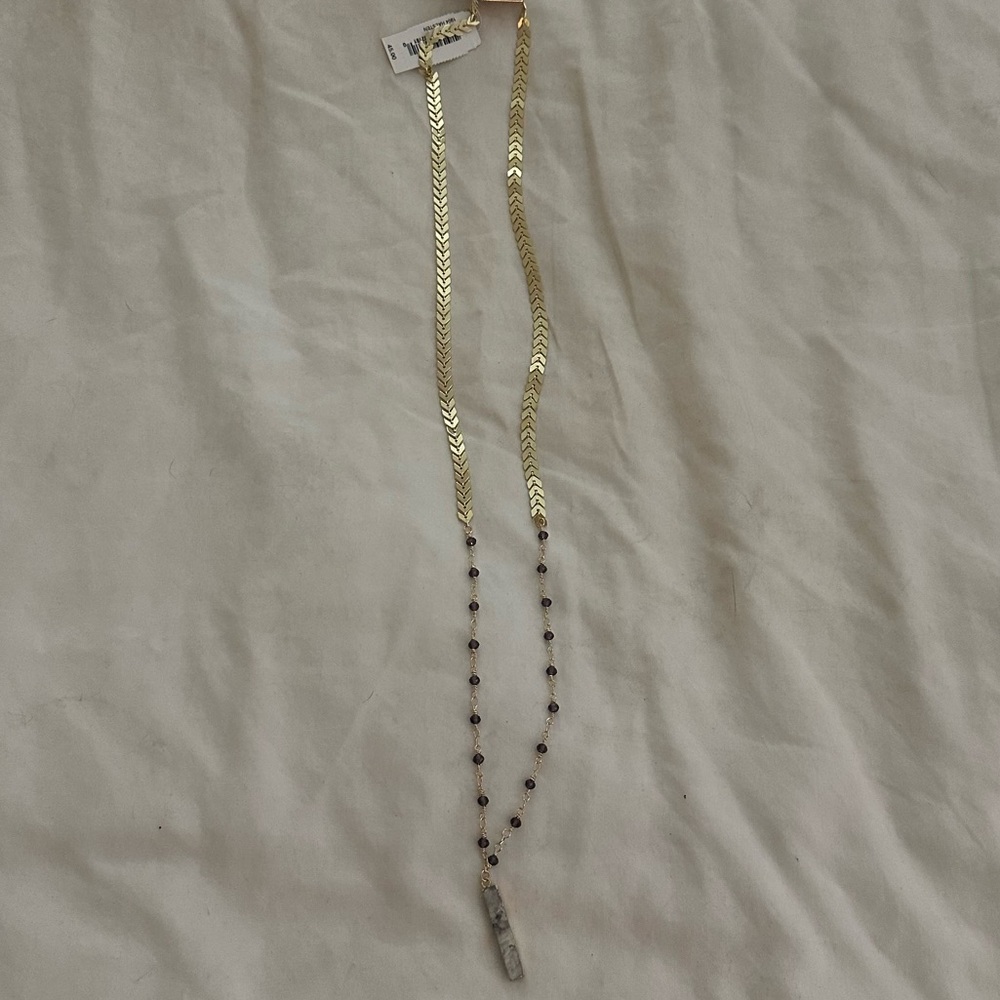 NWT Elise M. Necklace